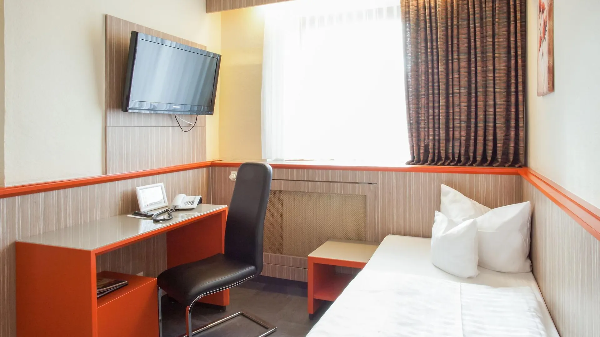 Trip Inn Hotel Ariane Köln 3*,  Deutschland