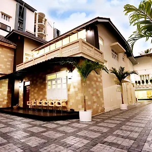 nambiars.kerala-hotels.net/
