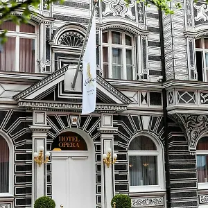 opera.com-bavaria.com/